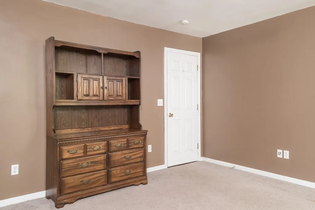 524 Farmington Road Milton NH 03851