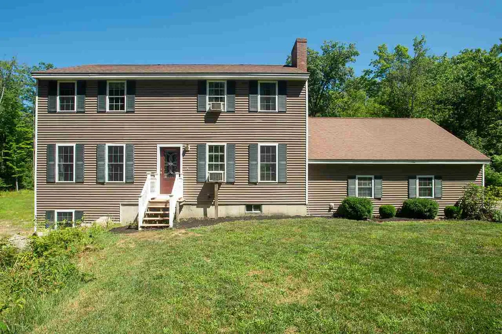 524 Farmington Road Milton NH 03851