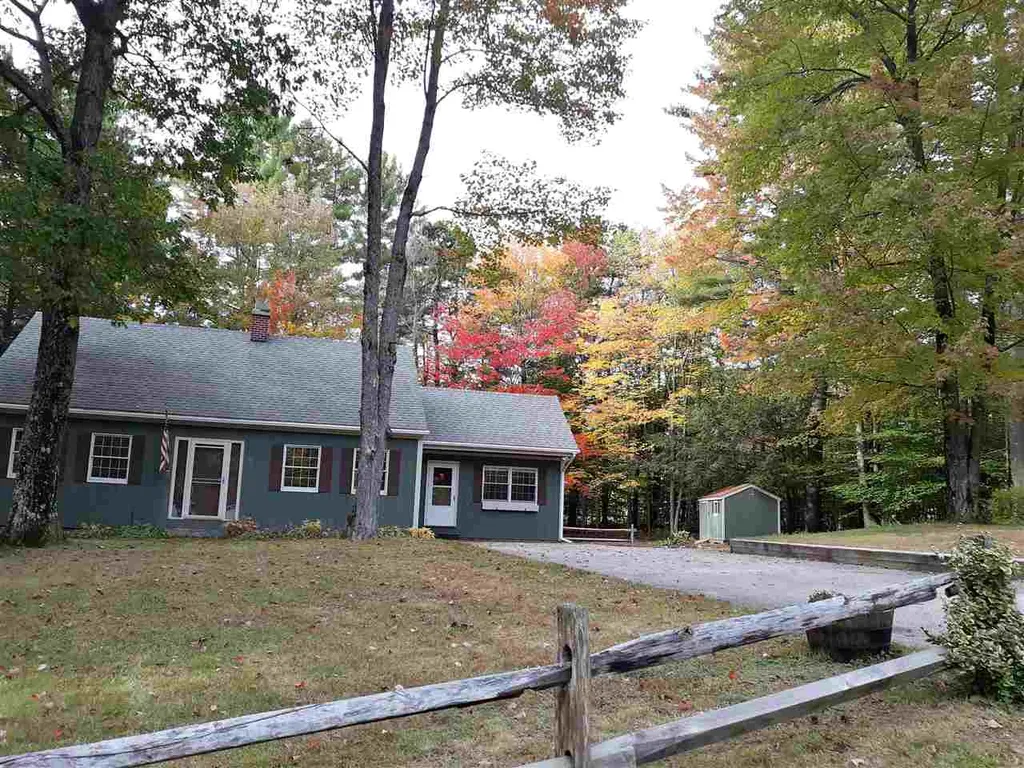 8 Chadbourne Avenue Conway NH 03818