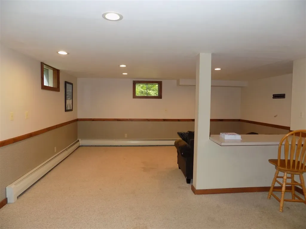 8 Chadbourne Avenue Conway NH 03818