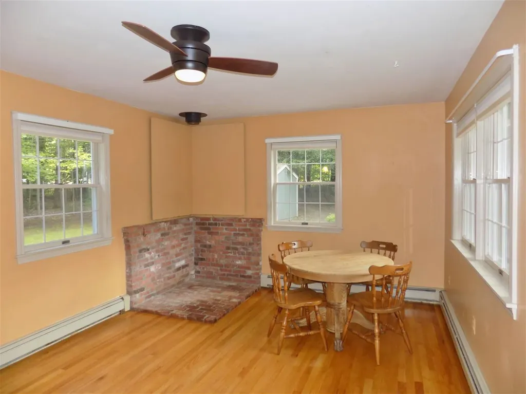 8 Chadbourne Avenue Conway NH 03818
