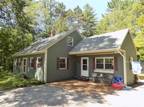 8 Chadbourne Avenue Conway NH 03818