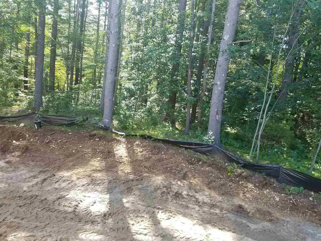 8 Gordon Mountain Road Windham NH 03087
