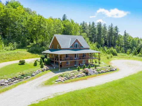 26 Upper Meehan Road Bristol VT 05443