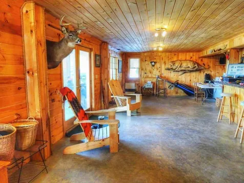 26 Upper Meehan Road Bristol VT 05443