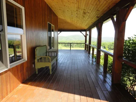 26 Upper Meehan Road Bristol VT 05443