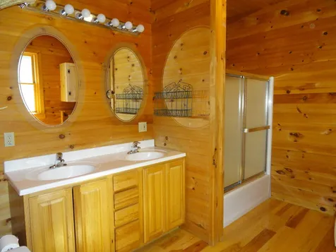 26 Upper Meehan Road Bristol VT 05443