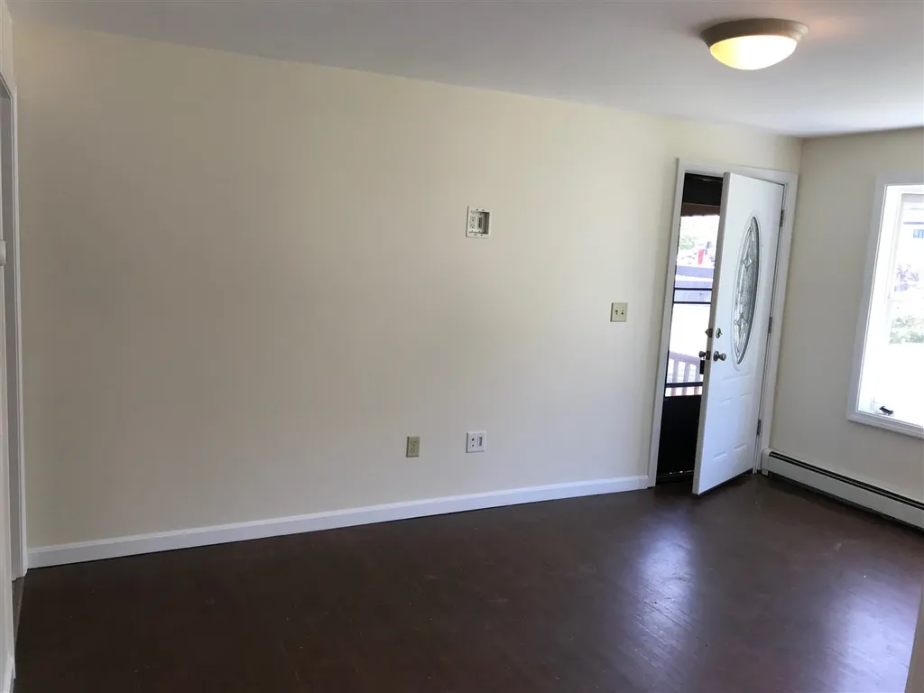 9 Wetmore Street Keene NH 03431