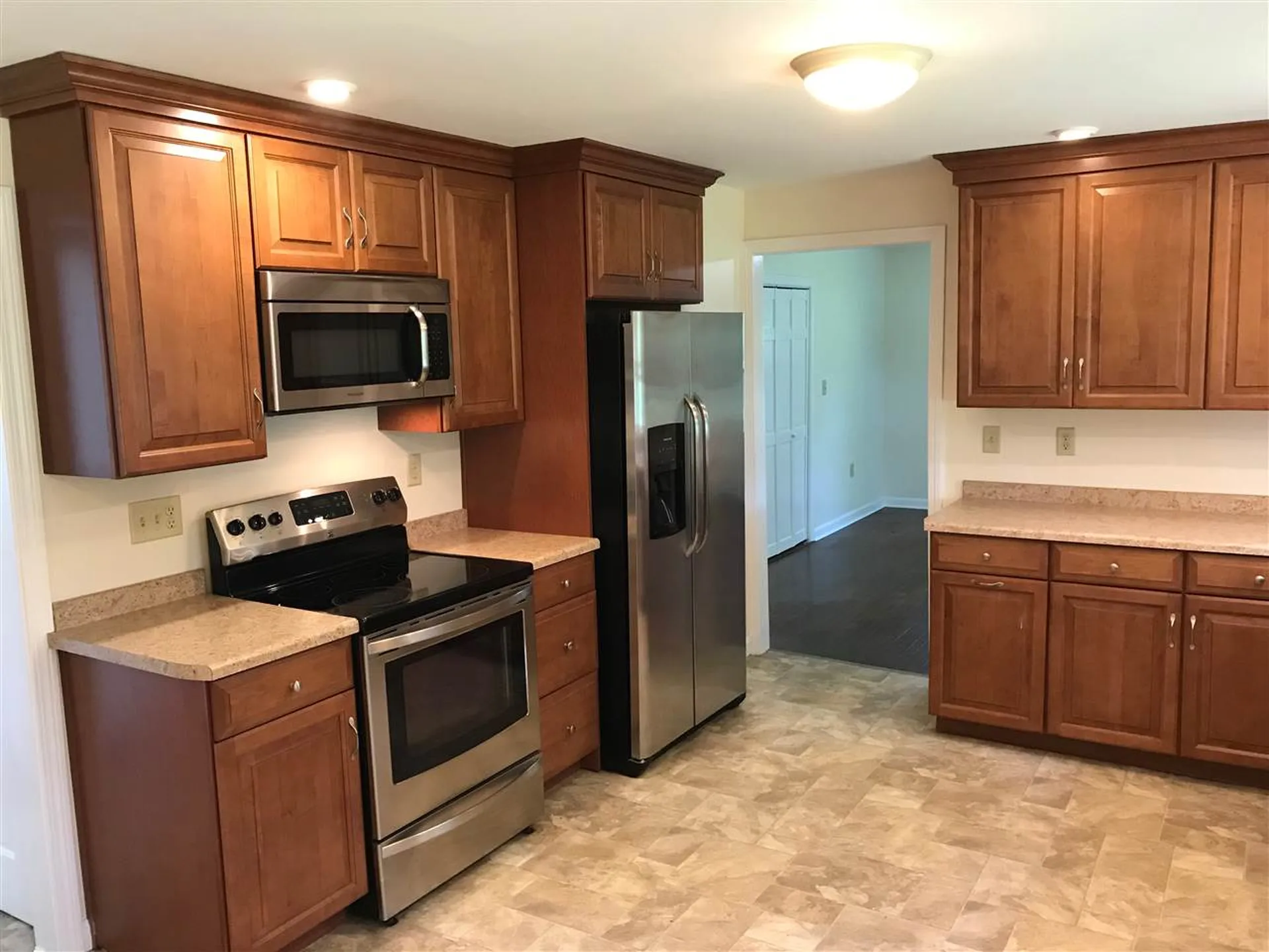 9 Wetmore Street Keene NH 03431