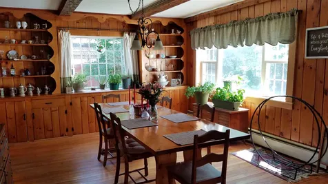 93 Razor Hill Road Grafton NH 03240