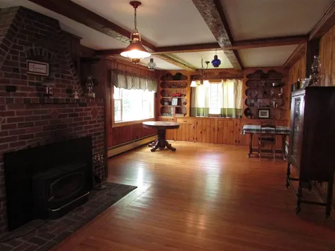 93 Razor Hill Road Grafton NH 03240