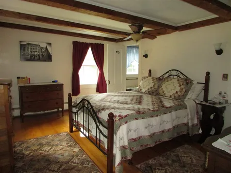 93 Razor Hill Road Grafton NH 03240