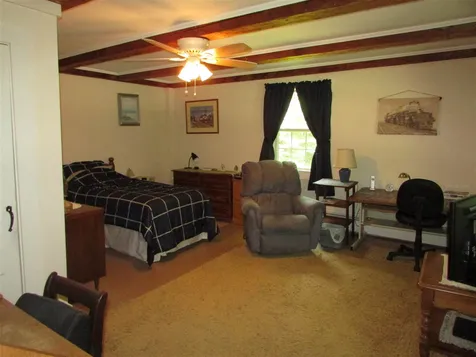 93 Razor Hill Road Grafton NH 03240
