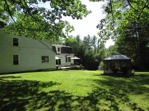 93 Razor Hill Road Grafton NH 03240