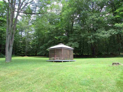 93 Razor Hill Road Grafton NH 03240