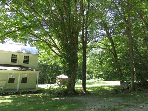 93 Razor Hill Road Grafton NH 03240