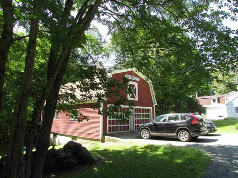 93 Razor Hill Road Grafton NH 03240