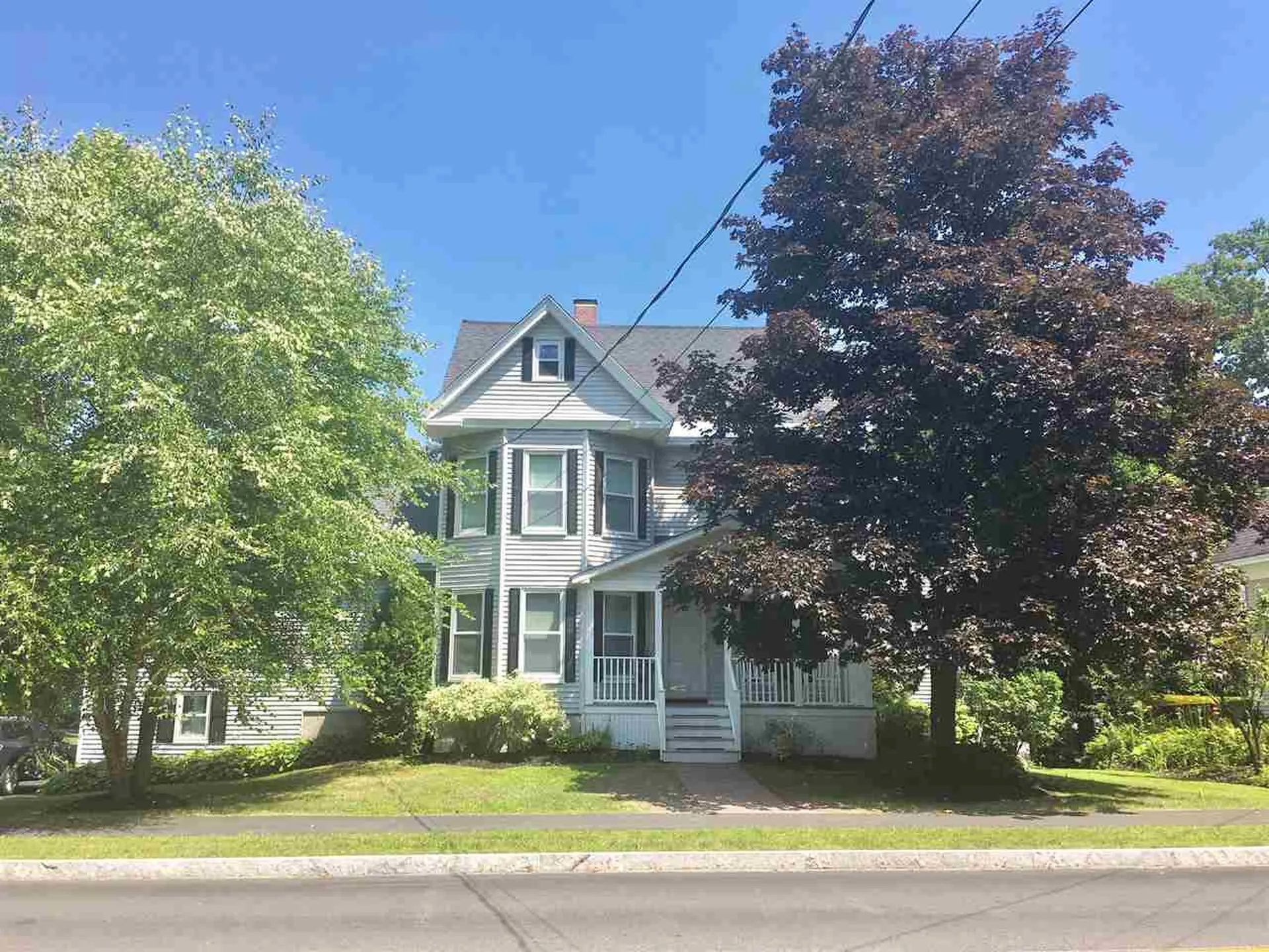293 Pleasant Street Laconia NH 03246