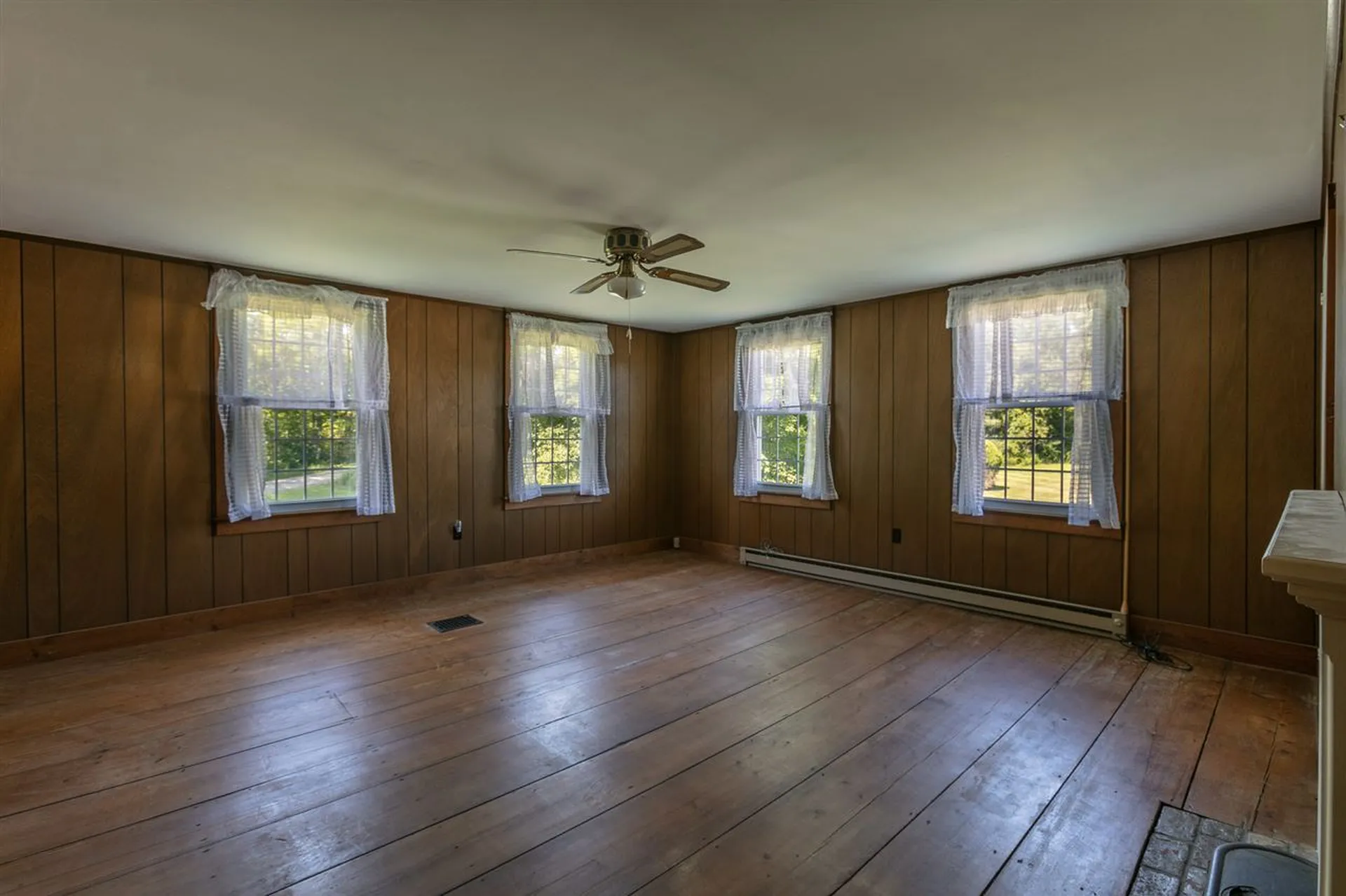 234 Camp Road Plainfield NH 03781