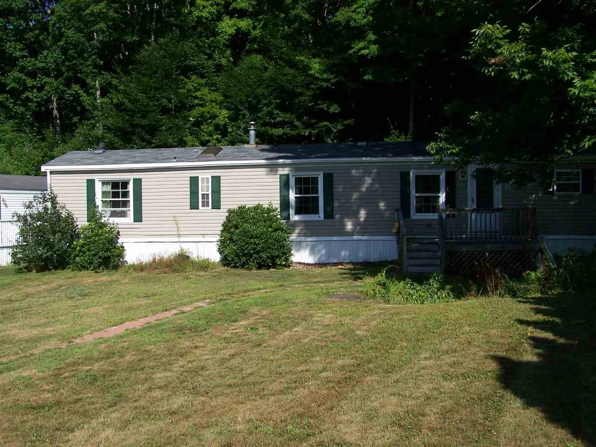 18 Deer Run Lane Northwood NH 03261