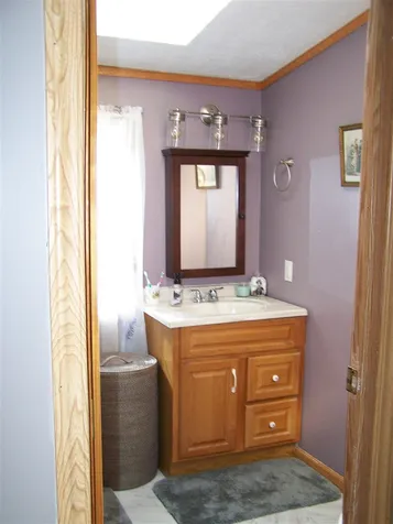 18 Deer Run Lane Northwood NH 03261