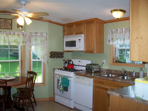 18 Deer Run Lane Northwood NH 03261