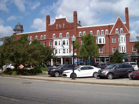 16-34 Opera House Square Claremont NH 03743