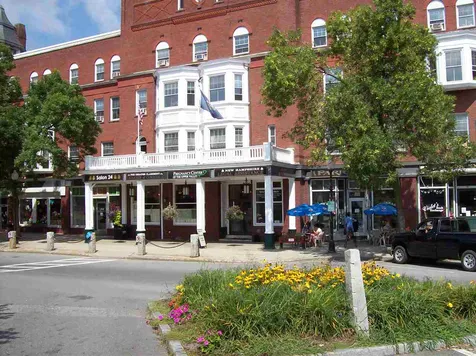 16-34 Opera House Square Claremont NH 03743