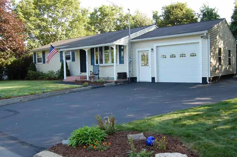 1074 Goffstown Road Manchester NH 03102
