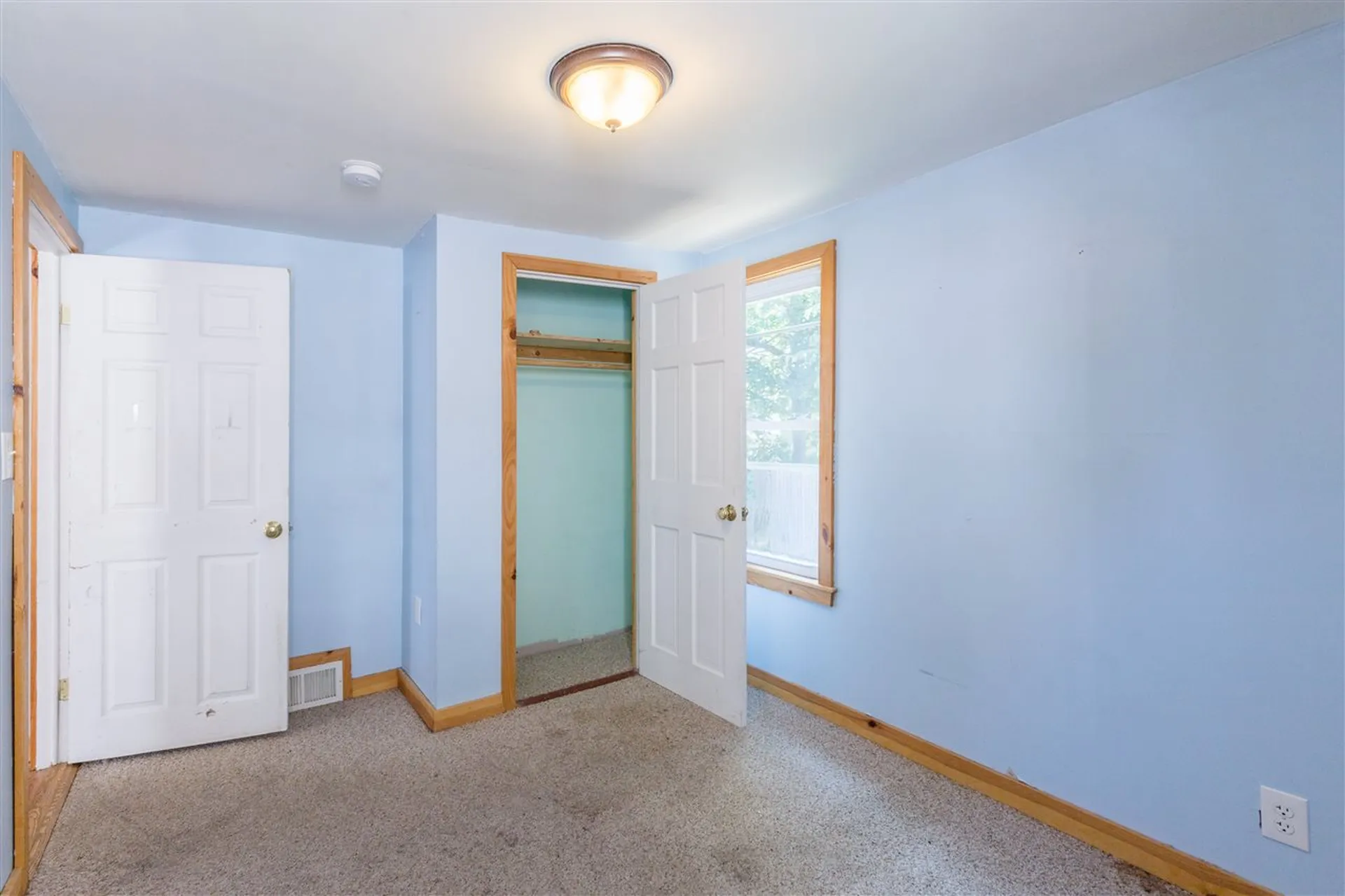 9 Lafayette Street Rochester NH 03867