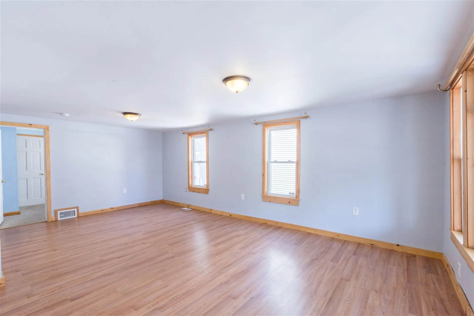 9 Lafayette Street Rochester NH 03867
