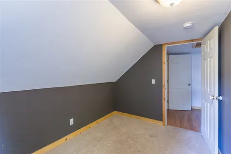 9 Lafayette Street Rochester NH 03867