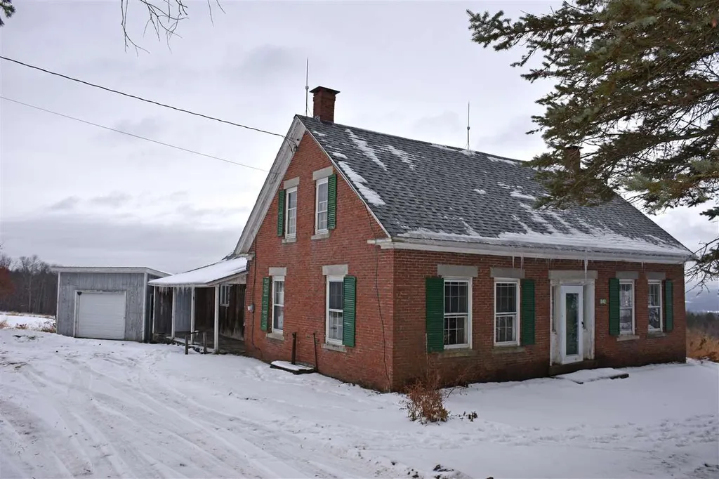1928 Upper Road Plainfield VT 05667