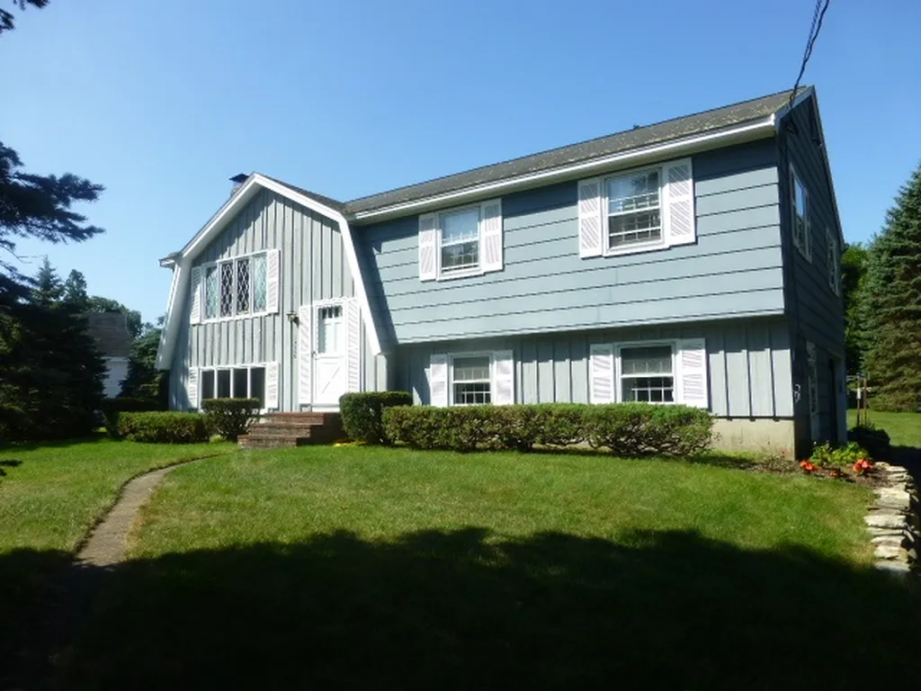 1220 Washington Road Rye NH 03870