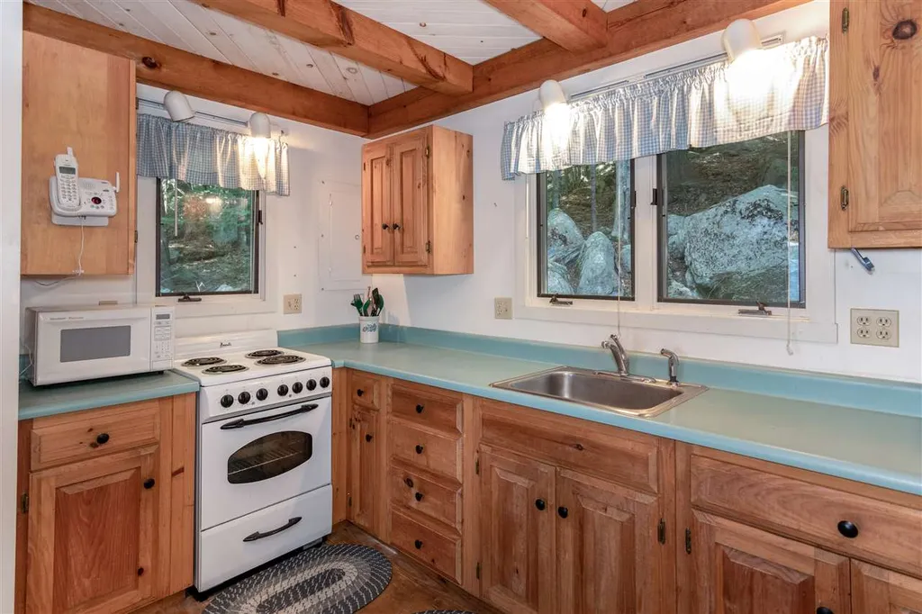 276 Bear Island Meredith NH 03253