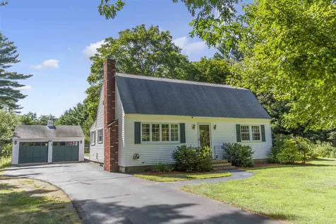 7 Tinkham Lane Londonderry NH 03053