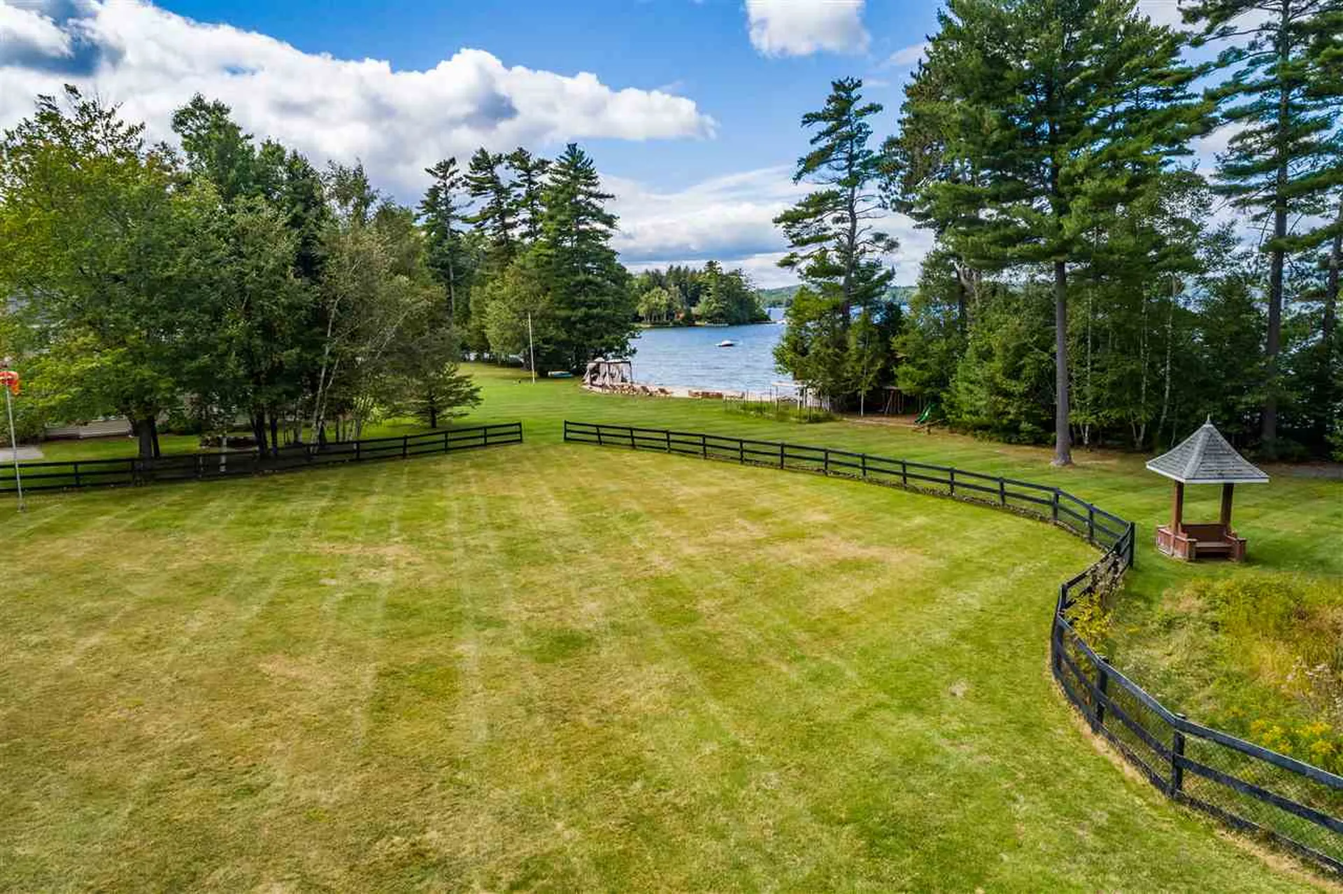 58 Bos'n Way Moultonborough NH 03254