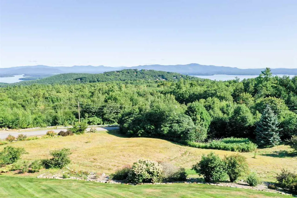 105 Juniper Ridge Road Gilford NH 03249