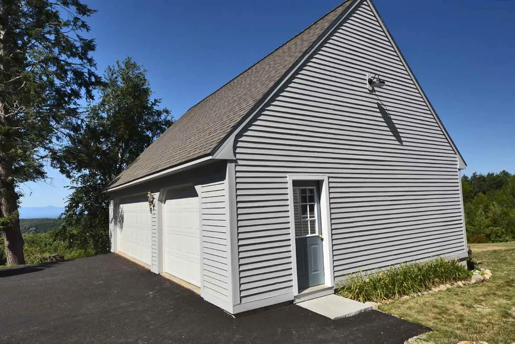 105 Juniper Ridge Road Gilford NH 03249