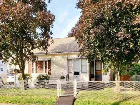 4 Joffre Street Nashua NH 03060