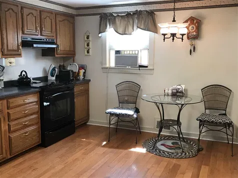 36 River Road Hanover NH 03755