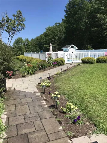 36 River Road Hanover NH 03755