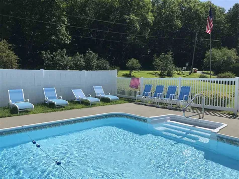 36 River Road Hanover NH 03755