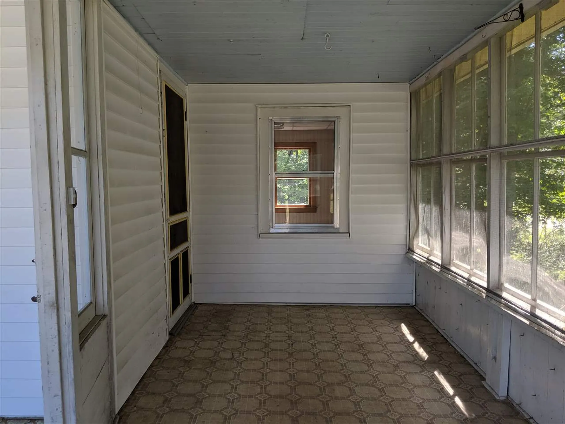 415 School Street Rumney NH 03266-3416