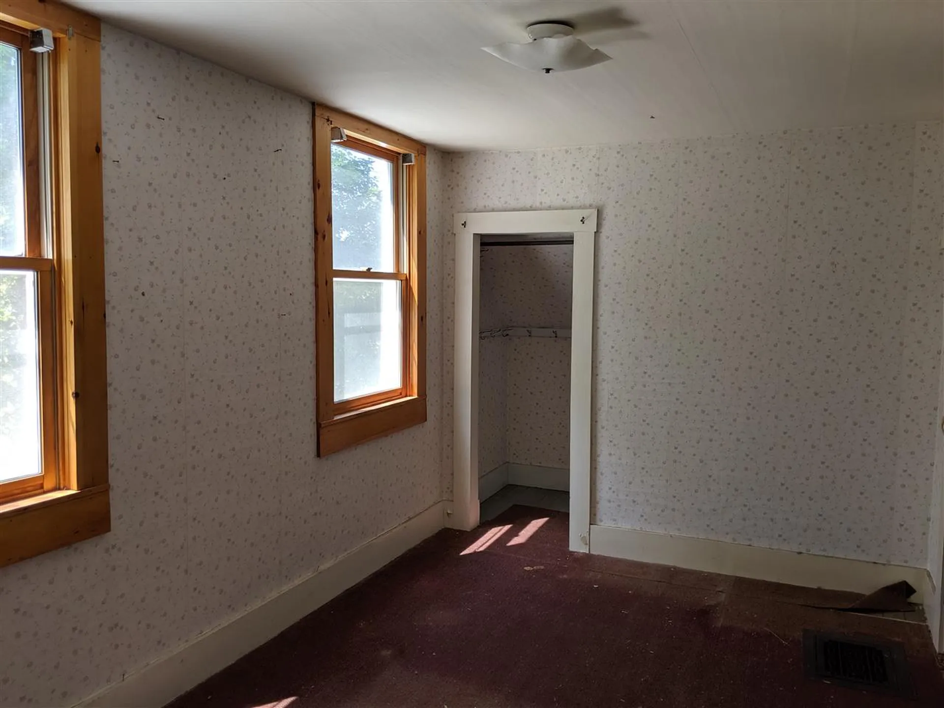 415 School Street Rumney NH 03266-3416