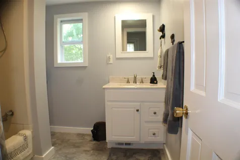 10 Brook Circle Loudon NH 03307