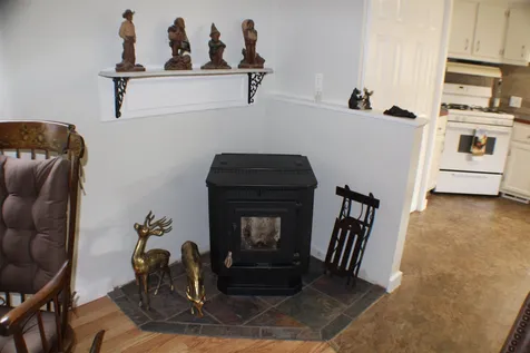 10 Brook Circle Loudon NH 03307
