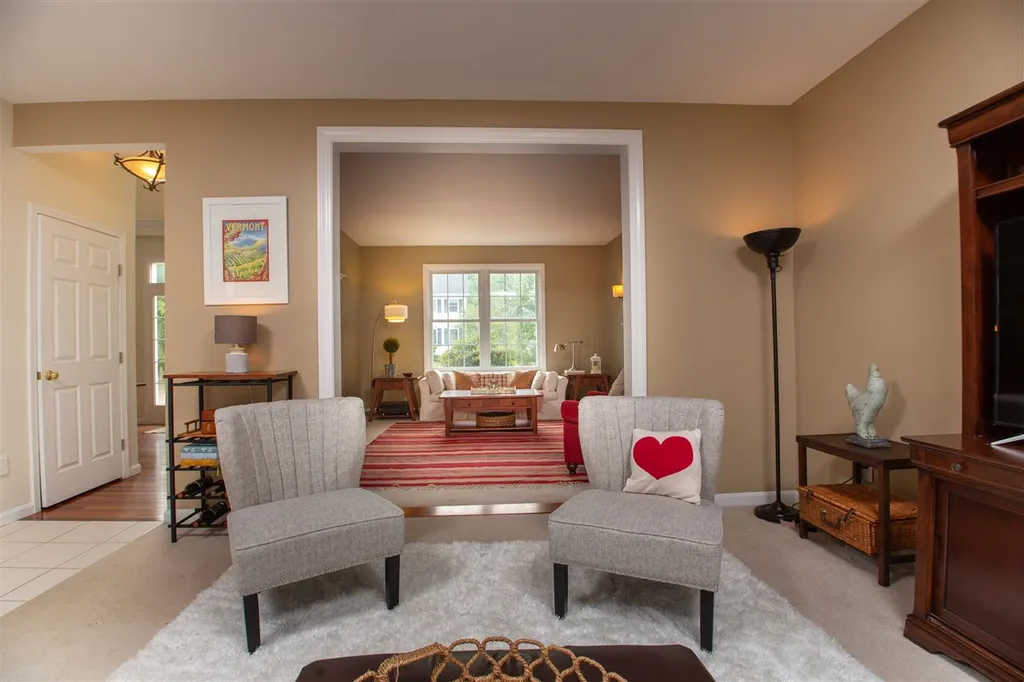 310 Cobblestone Circle South Burlington VT 05403