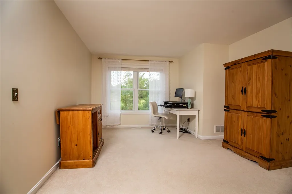 310 Cobblestone Circle South Burlington VT 05403