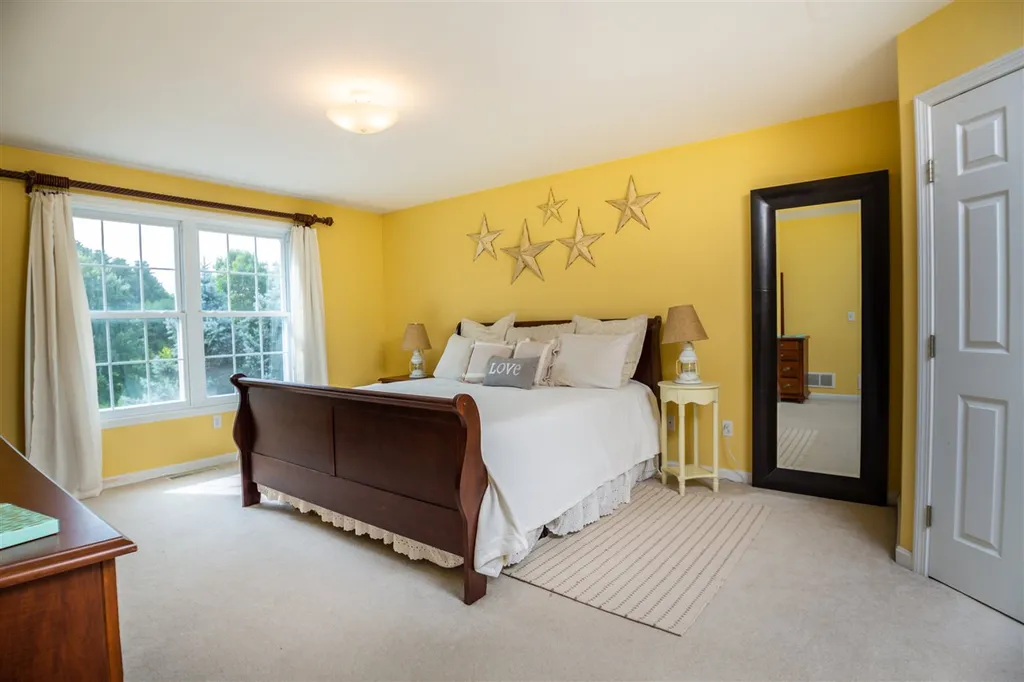 310 Cobblestone Circle South Burlington VT 05403